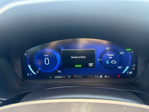 Certified 2022 Ford Escape SEL w/ Technology Package FWD image 24