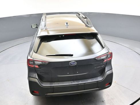 Certified 2025 Subaru Outback Onyx Edition AWD/4WD image 39