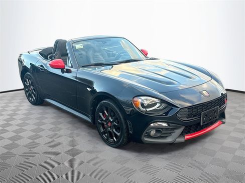 Used 2020 FIAT 124 Spider Abarth w/ Visibility Group image 4