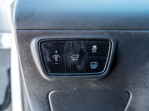 Used 2022 Hyundai Tucson SEL image 25