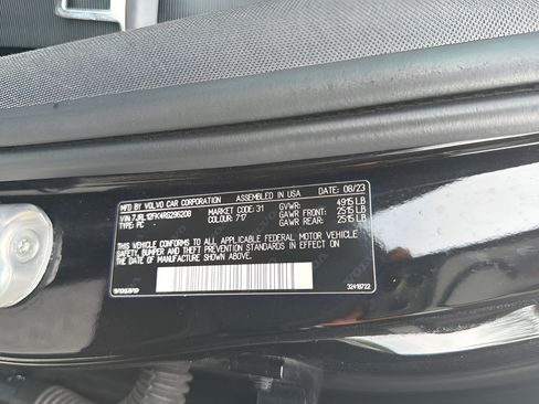 Used 2024 Volvo S60 B5 Core FWD image 39