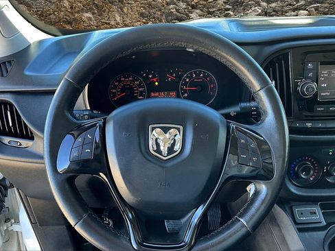 Used 2019 RAM ProMaster City Tradesman SLT image 5