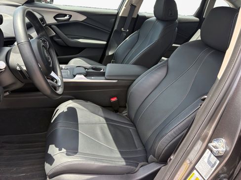 Certified 2025 Acura TLX w/ Technology Package FWD image 9
