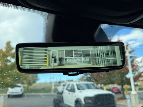 New 2025 Jeep Grand Cherokee L Limited w/ Luxury Tech Group II image 22