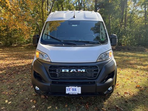 Used 2025 RAM ProMaster 3500 w/ Safety Group image 9