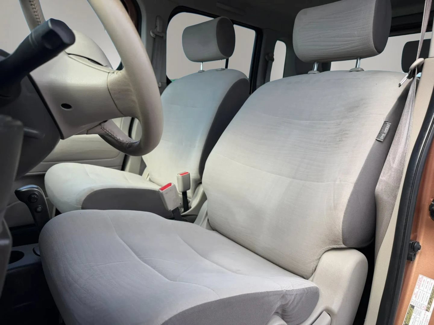 Used 2011 Nissan Cube 1.8 S w/ Interior Designer Pkg FWD image 10