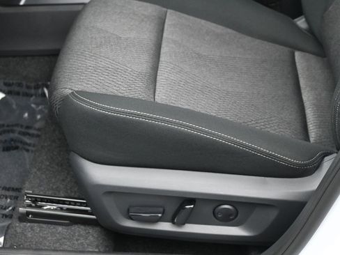 New 2026 Nissan Rogue SV image 18