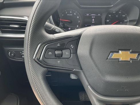 Used 2023 Chevrolet TrailBlazer LT w/ Convenience Package FWD image 21