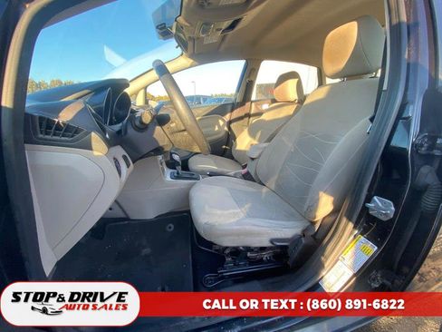 Used 2014 Ford Fiesta SE w/ Comfort Package image 15