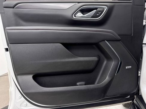 Used 2021 Chevrolet Suburban RST w/ Rear Media and Nav Package image 34