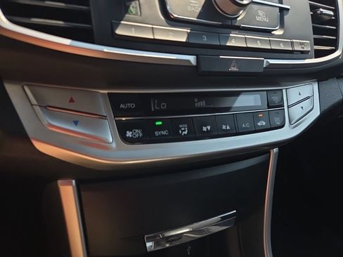 Used 2014 Honda Accord Sport image 47