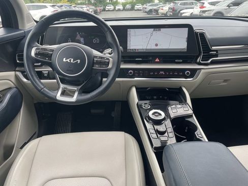 Used 2023 Kia Sportage EX AWD/4WD image 14