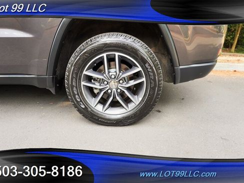 Used 2018 Jeep Grand Cherokee Limited AWD/4WD image 38