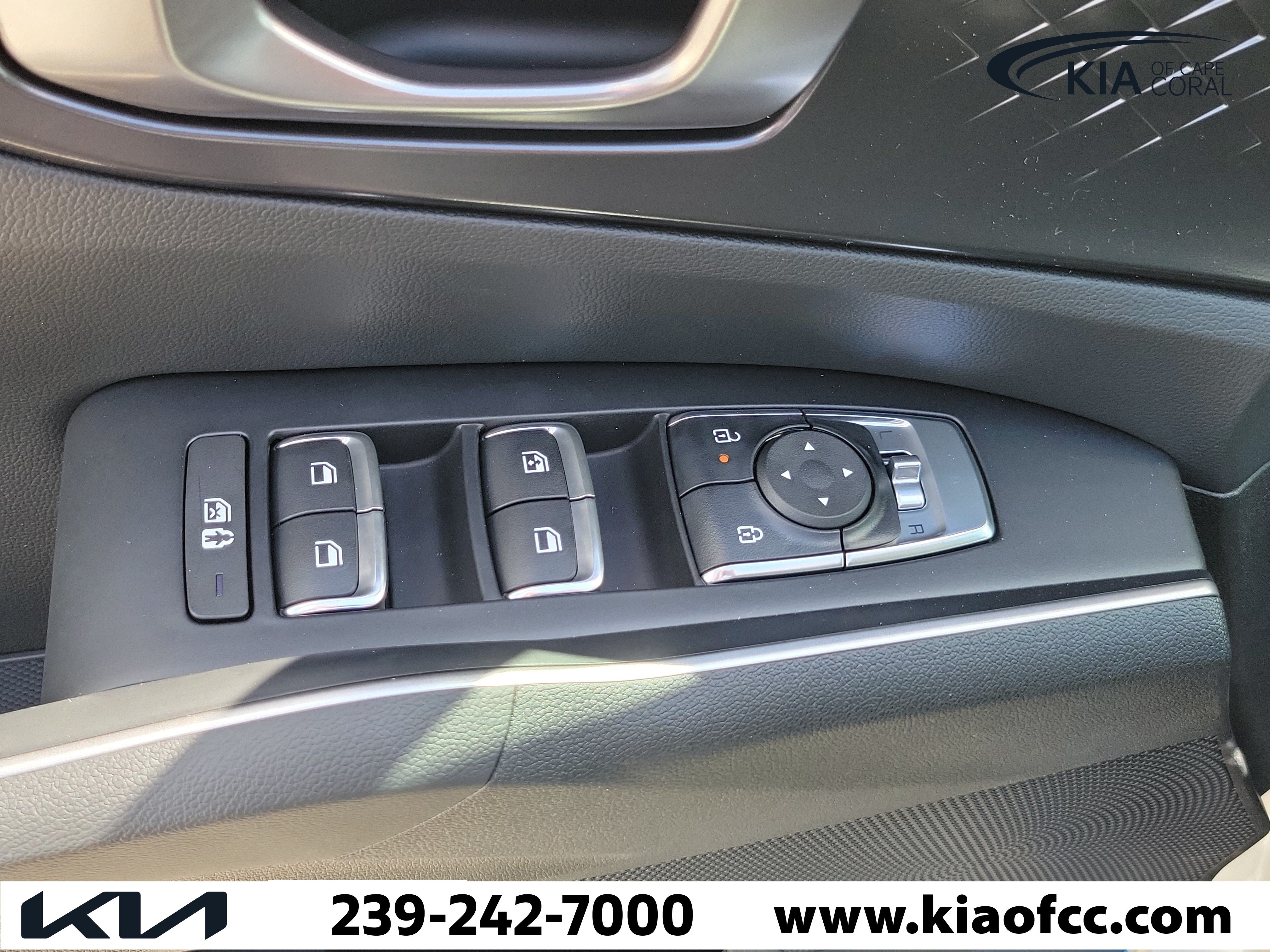 New 2026 Kia Sorento LX FWD image 25