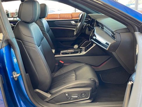Used 2023 Audi RS 7 Sportback w/ Carbon Optic Package AWD/4WD image 36