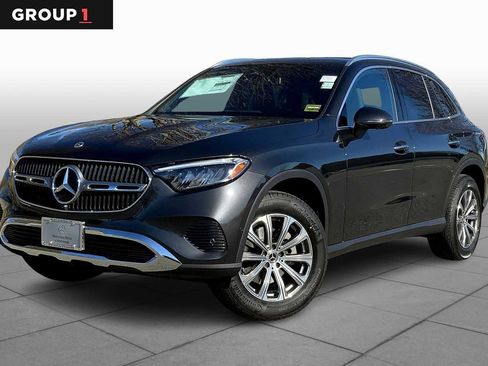 Certified 2025 Mercedes-Benz GLC 300 4MATIC image 1