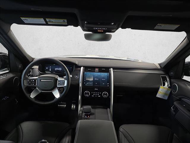 New 2026 Land Rover Discovery Dynamic SE AWD/4WD image 9