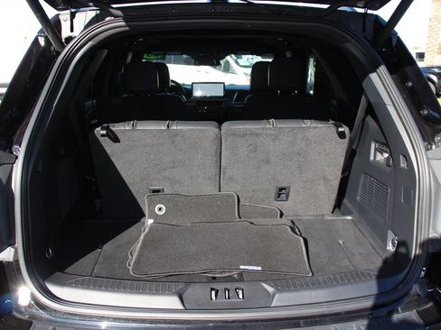 Certified 2025 Ford Explorer ST AWD/4WD image 24