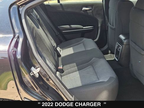 Used 2022 Dodge Charger SXT RWD image 26