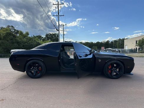 Used 2021 Dodge Challenger SRT Hellcat w/ Plus Package image 18