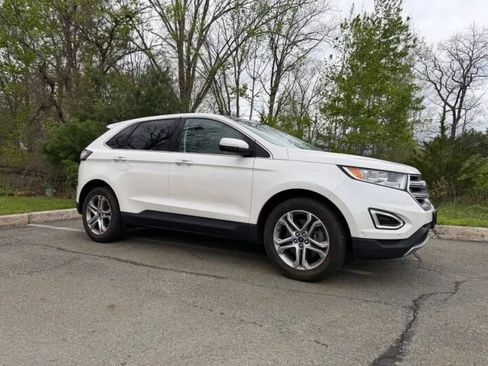 Used 2016 Ford Edge Titanium w/ Equipment Group 302A AWD/4WD image 4