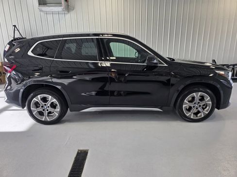 Used 2025 BMW X1 xDrive28i AWD/4WD image 2