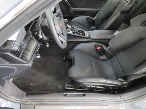 Certified 2026 Porsche 911 GT3 RWD image 38