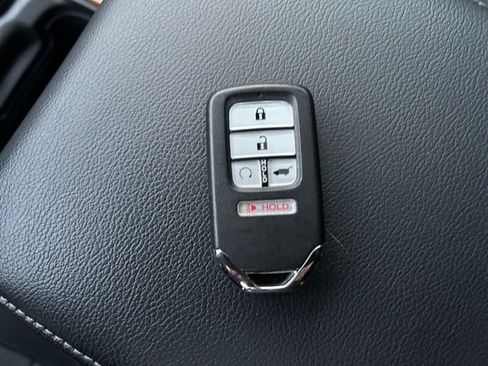 Used 2021 Honda CR-V Touring image 33