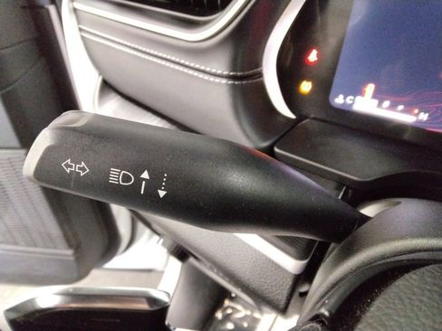 Used 2024 Jeep Grand Cherokee L Laredo image 15