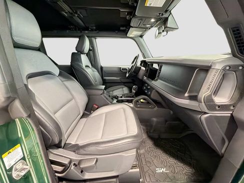 Used 2024 Ford Bronco Everglades AWD/4WD image 22