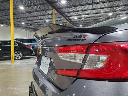 Used 2019 Honda Accord Sport image 40