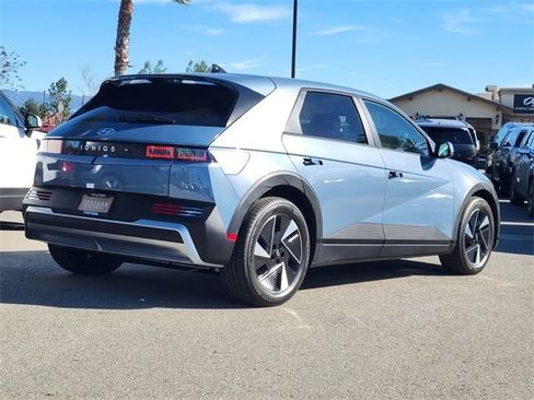 New 2026 Hyundai Ioniq 5 SEL image 2