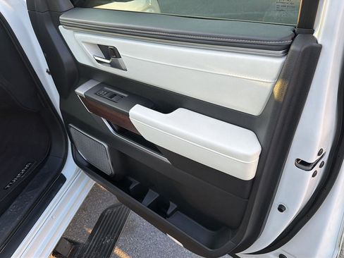 Used 2023 Toyota Tundra Capstone AWD/4WD image 15