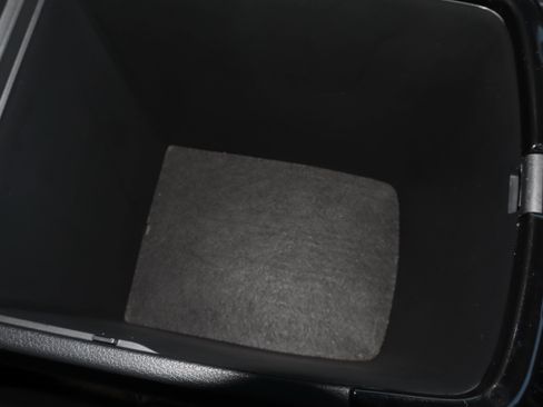 Used 2025 Kia Telluride S FWD image 28