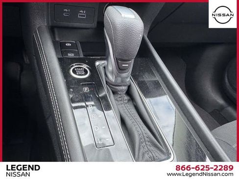 Used 2024 Nissan Kicks SV FWD image 27