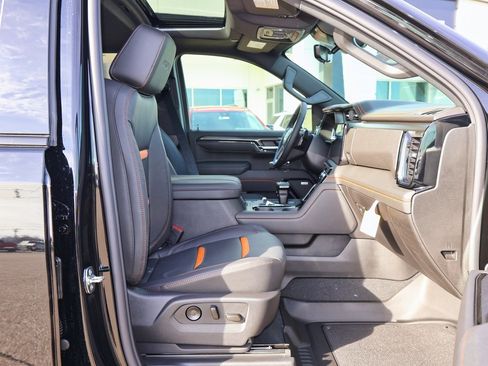 New 2026 GMC Sierra 1500 AT4 w/ AT4 Premium Package image 32