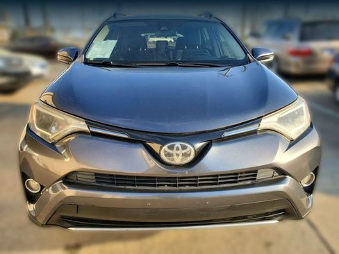 Used 2017 Toyota RAV4 XLE image 11