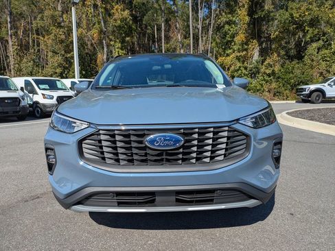 New 2026 Ford Escape SE image 9