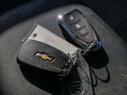 Used 2023 Chevrolet Equinox LS w/ LS Convenience Package image 32