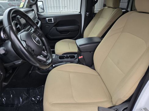 Certified 2022 Jeep Gladiator Sport image 21