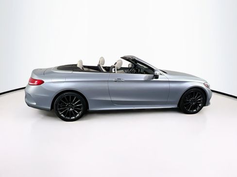 Used 2017 Mercedes-Benz C 300 4MATIC Cabriolet image 4