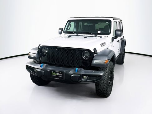 Used 2023 Jeep Wrangler Unlimited AWD/4WD image 3