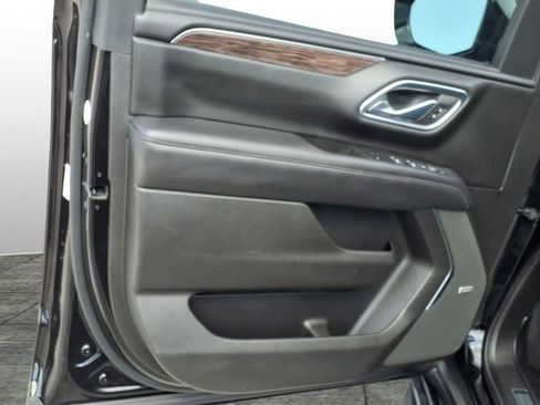 Used 2021 Chevrolet Tahoe LT RWD image 11