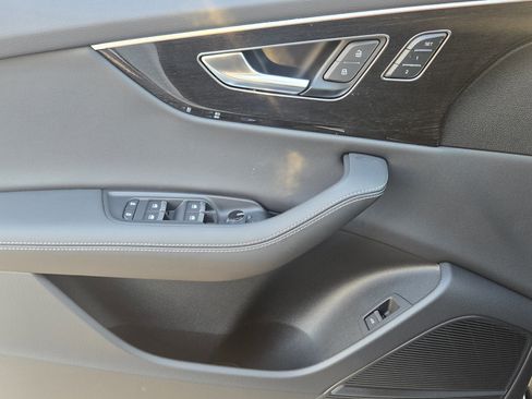 New 2026 Audi Q8 Premium Plus w/ Premium Plus Package image 33