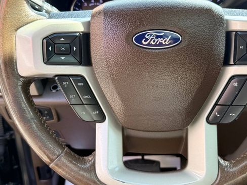 Used 2018 Ford F250 King Ranch w/ King Ranch Ultimate Package AWD/4WD image 24