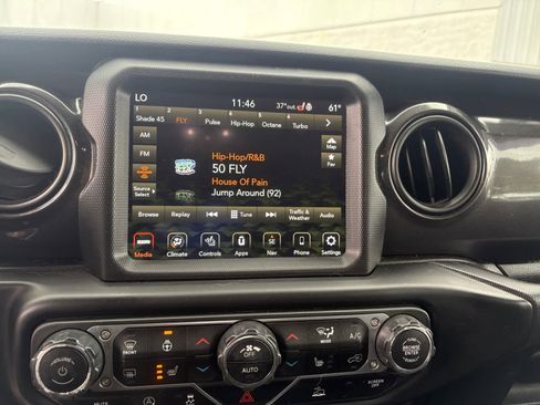 Used 2021 Jeep Wrangler Unlimited Sport image 22