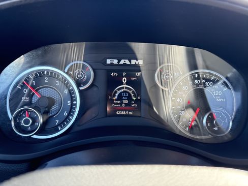 Certified 2024 RAM 2500 Big Horn image 25