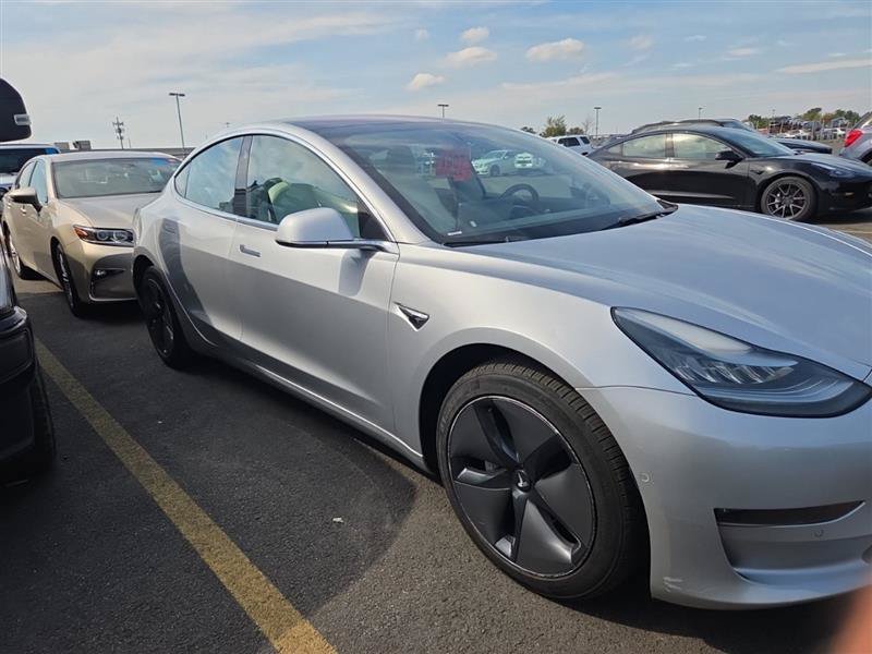 Used 2018 Tesla Model 3 Long Range AWD/4WD image 2