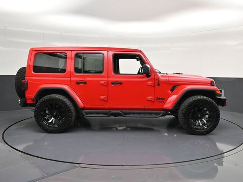 Used 2021 Jeep Wrangler Unlimited Sport w/ Sun And Sound Package AWD/4WD image 4