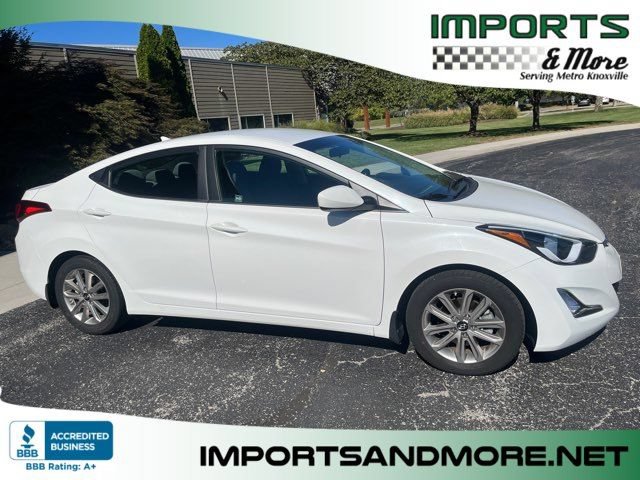 Used 2014 Hyundai Elantra SE w/ Option Group 02 FWD image 1